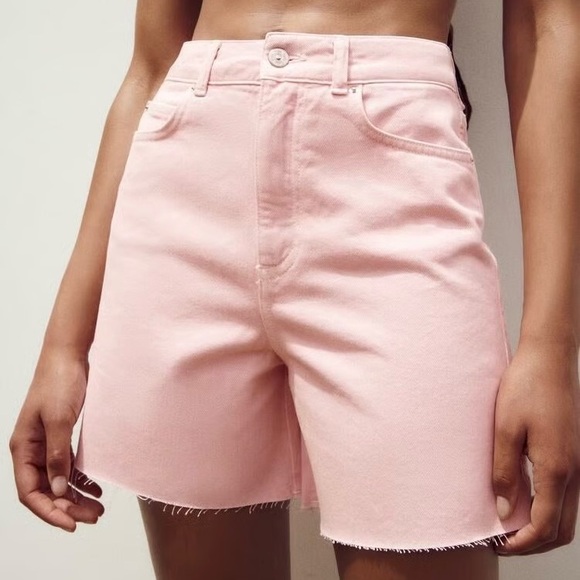 Zara Pink Distressed Denim Shorts - Picture 1 of 11